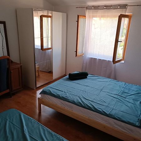 Apartman Brigita Apartment บีโอกราดนาโมรู ภายนอก รูปภาพ